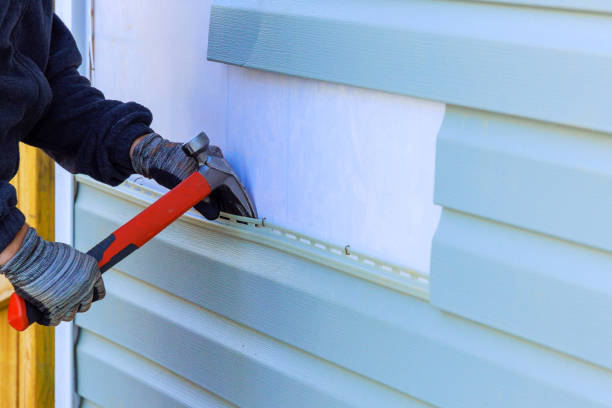 Affordable siding repair and maintenance services in Bloomington, TX